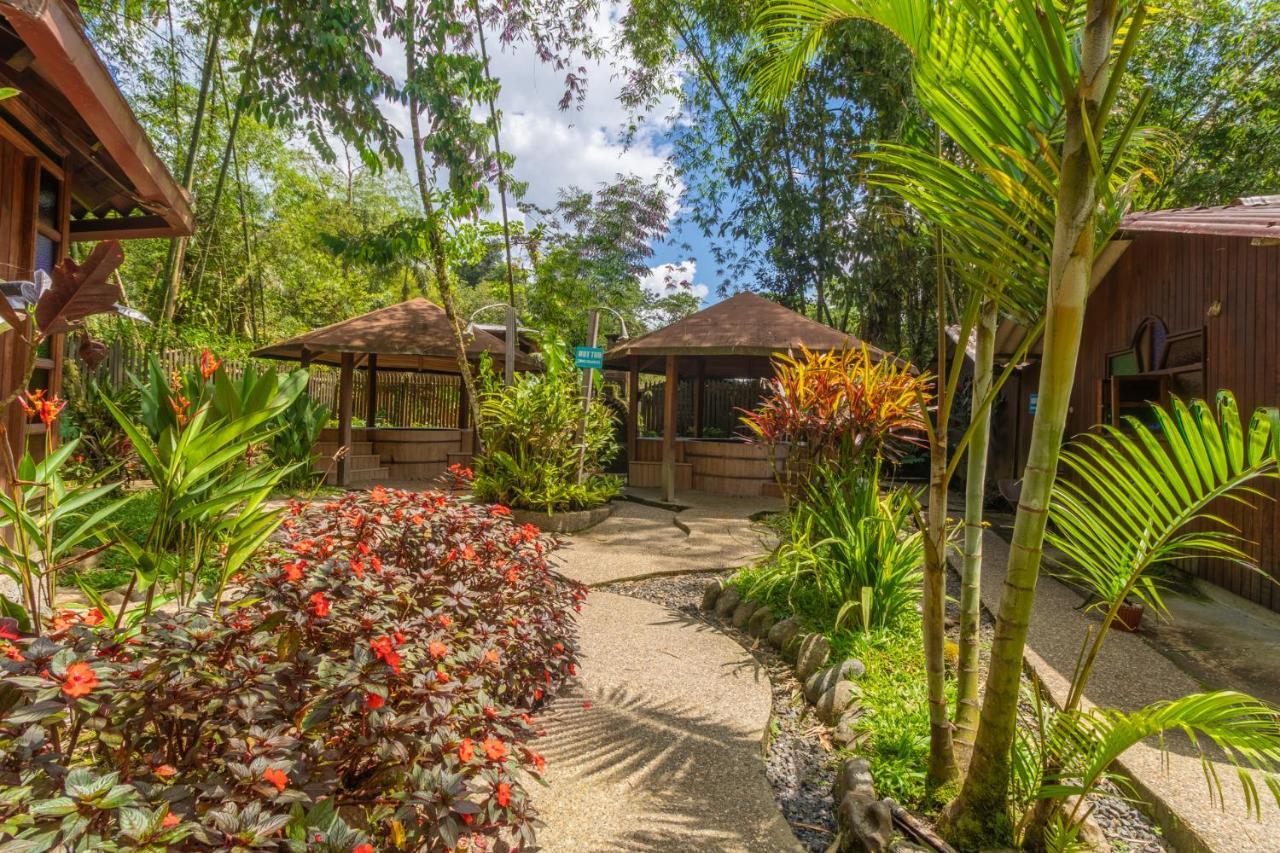 El Jardin Hotel & Restaurante Puyo Extérieur photo
