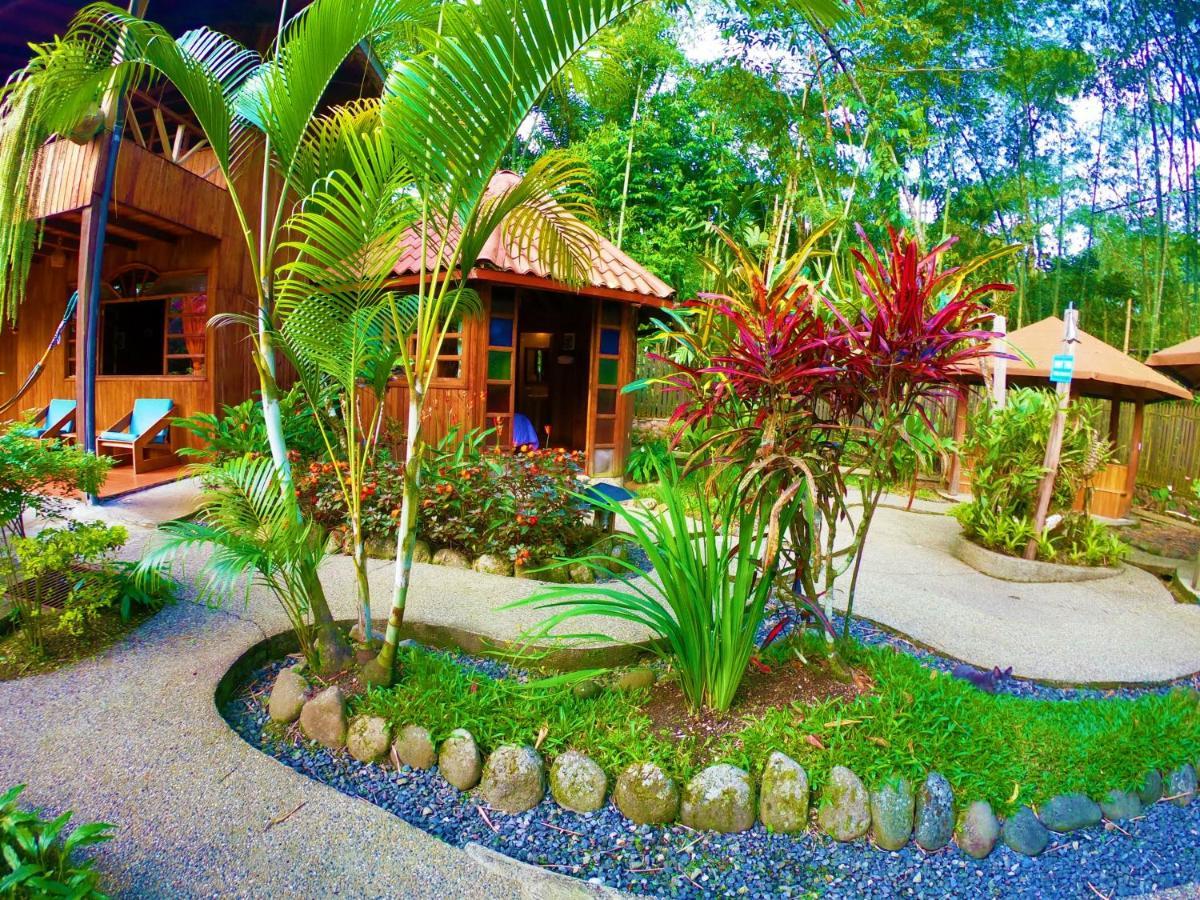 El Jardin Hotel & Restaurante Puyo Extérieur photo