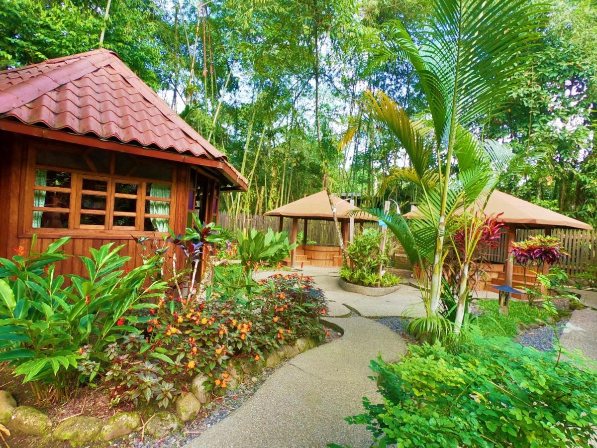 El Jardin Hotel & Restaurante Puyo Extérieur photo
