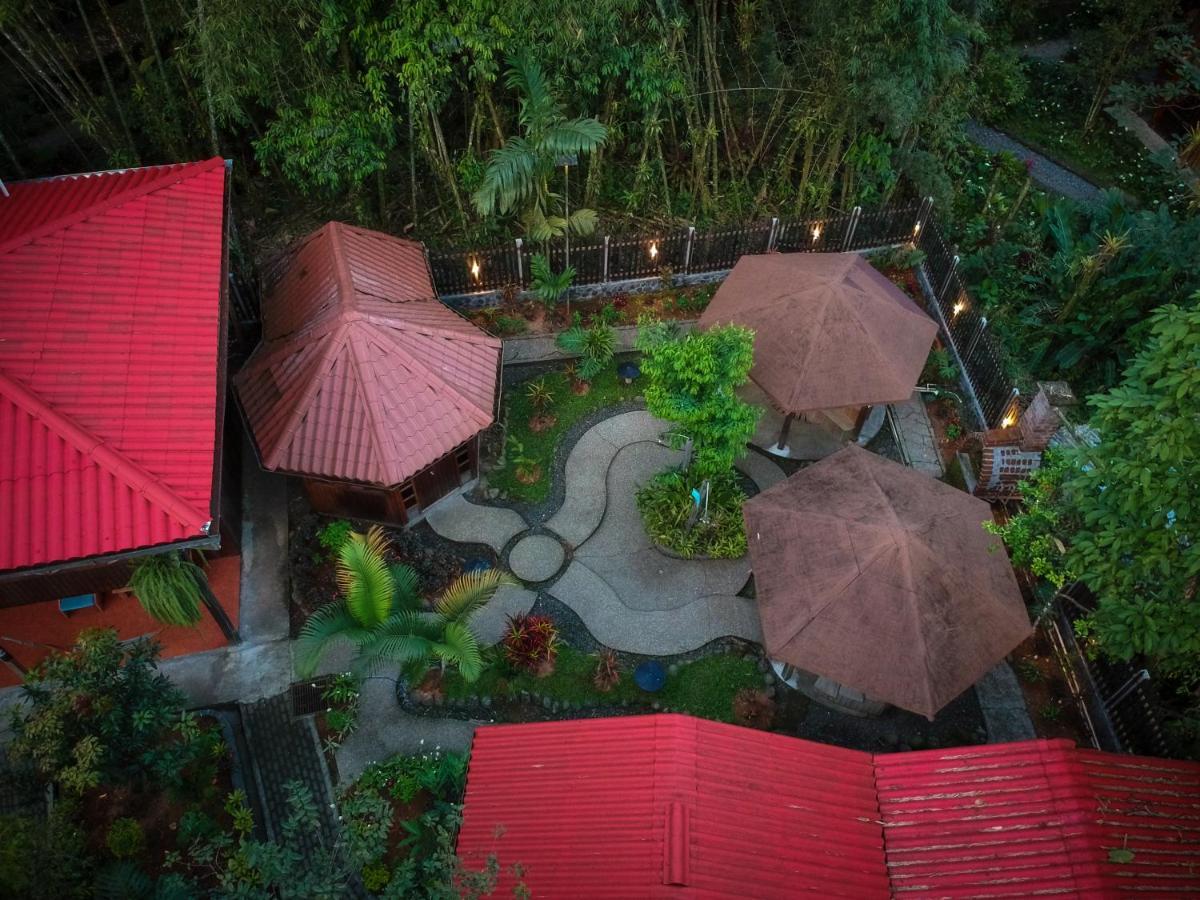 El Jardin Hotel & Restaurante Puyo Extérieur photo