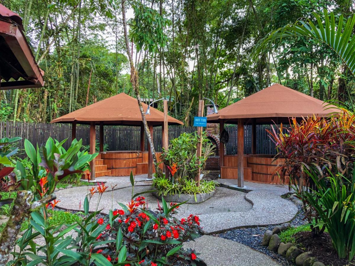 El Jardin Hotel & Restaurante Puyo Extérieur photo
